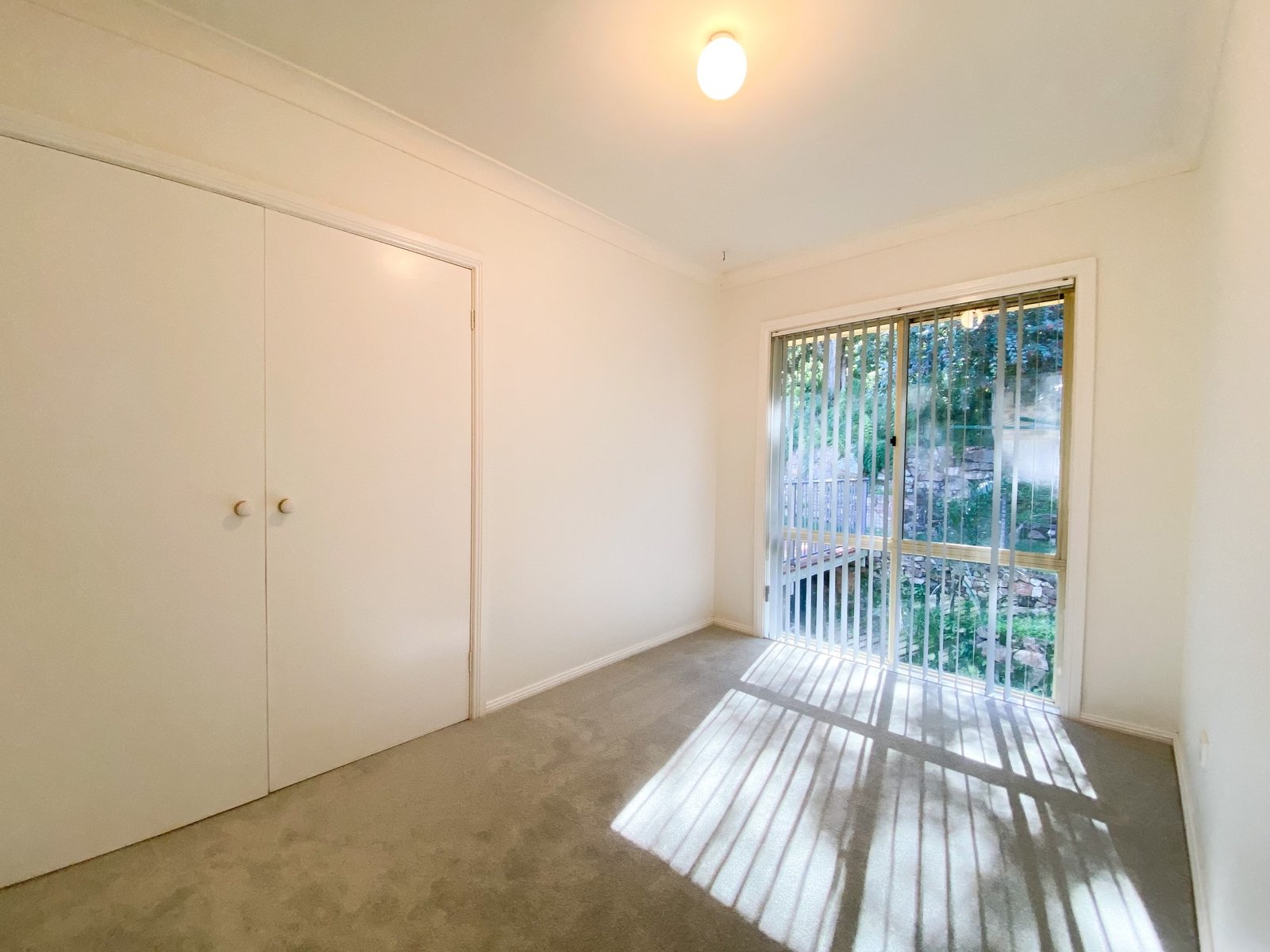 2 Scott Circuit SALAMANDER BAY 15