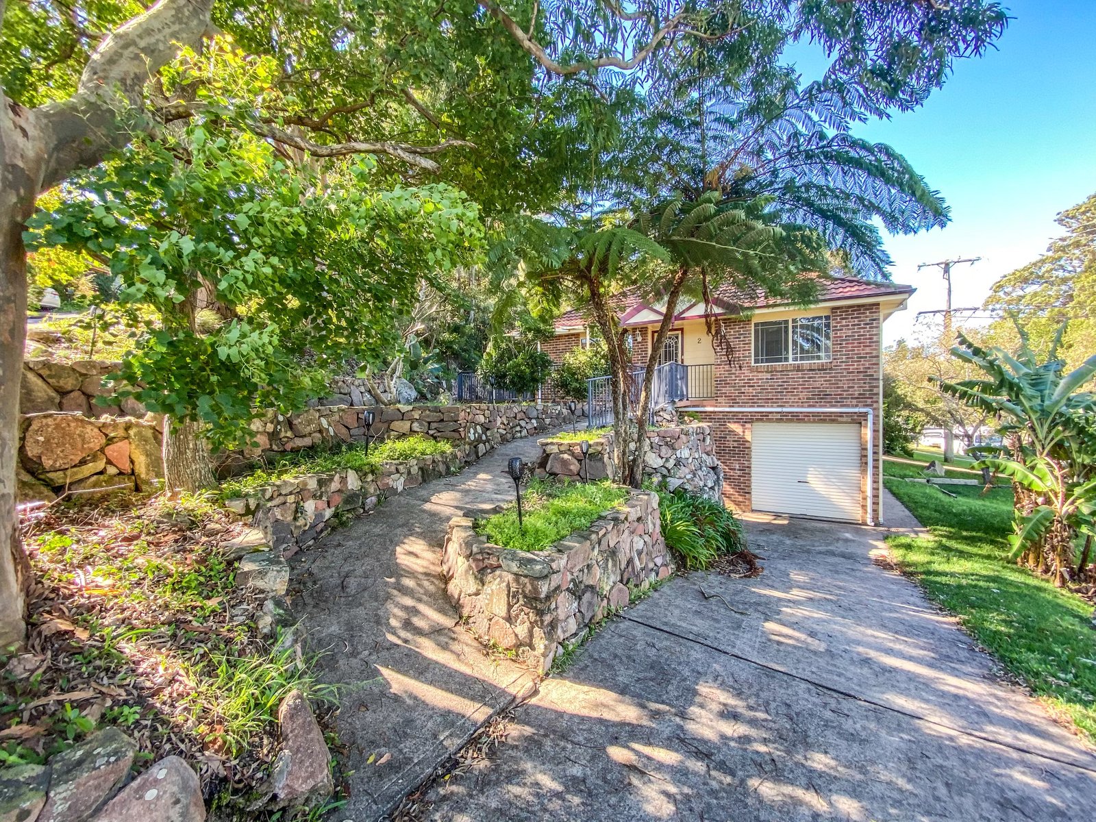 2 Scott Circuit SALAMANDER BAY 32