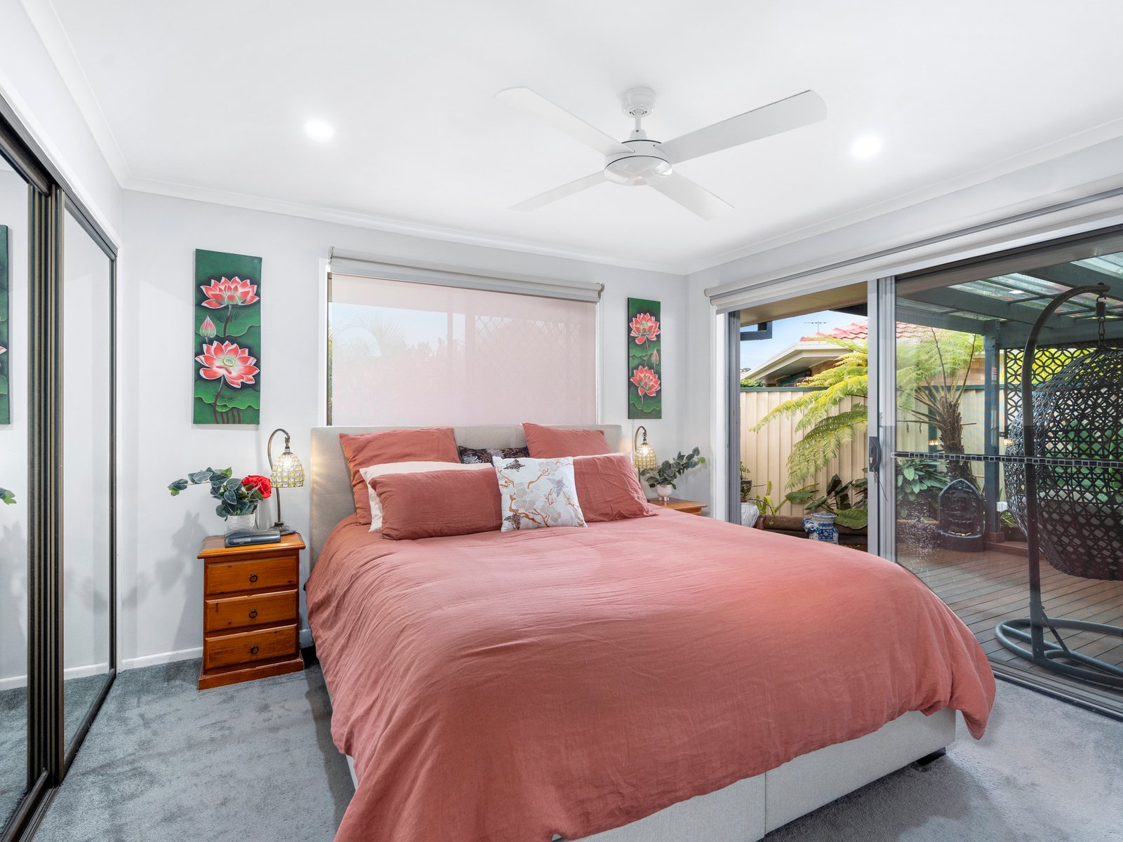 2 Seabrook Street ELANORA 9