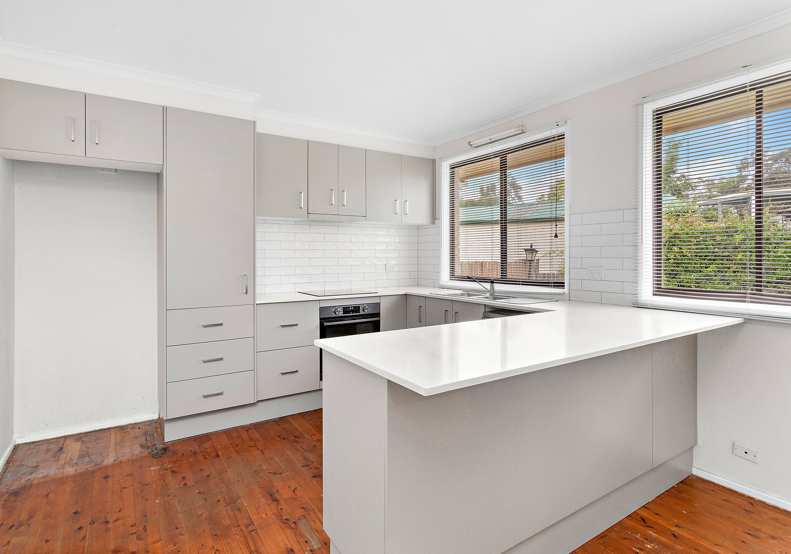 2 Seaforth St  BOMADERRY 4