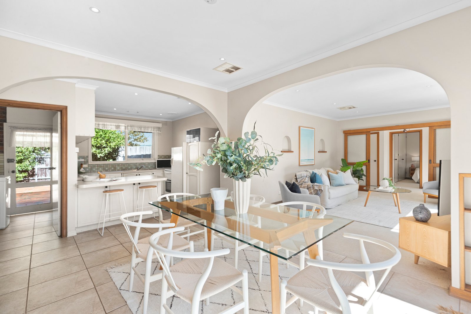 Gallery: 2 Seaview Crescent