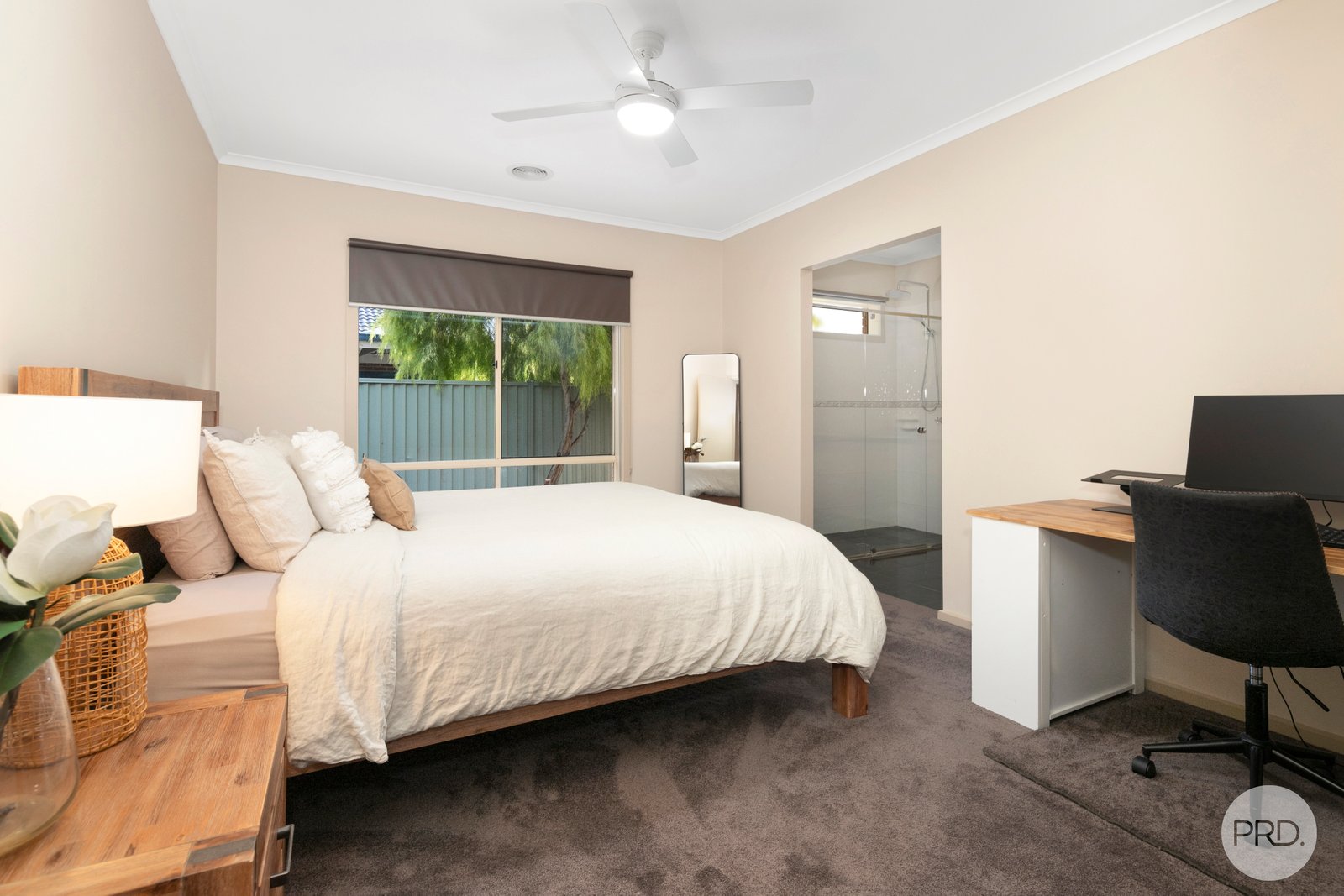 2 Selwyn Street MINERS REST 3