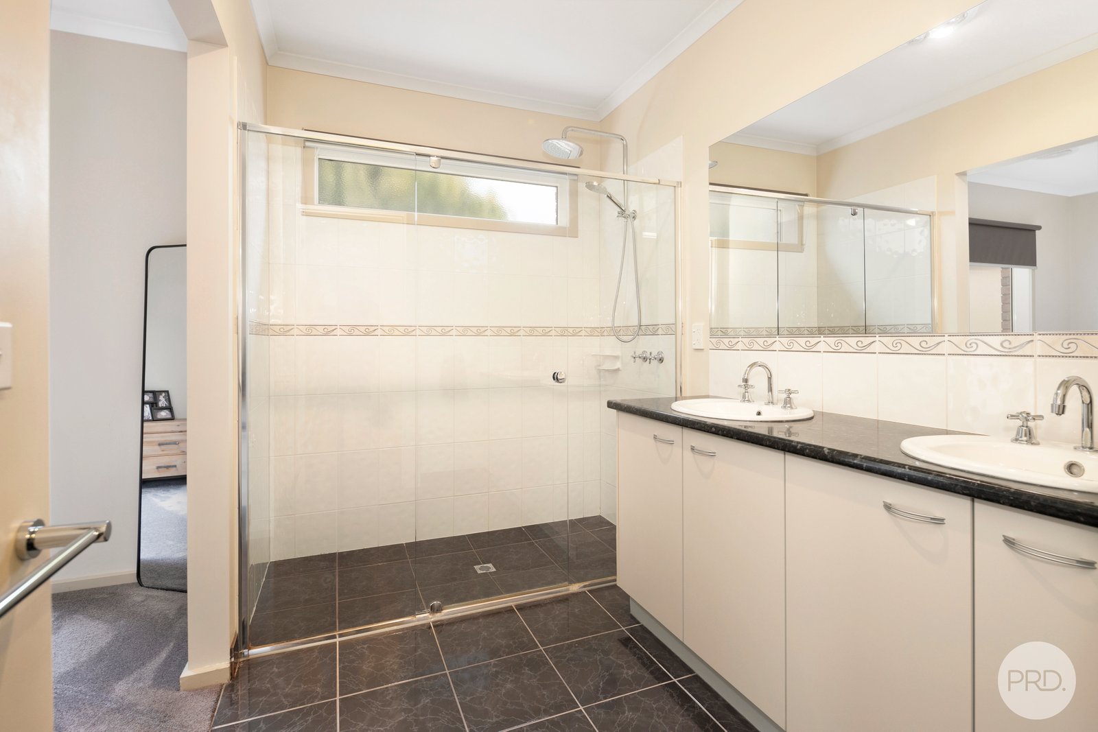 2 Selwyn Street MINERS REST 4