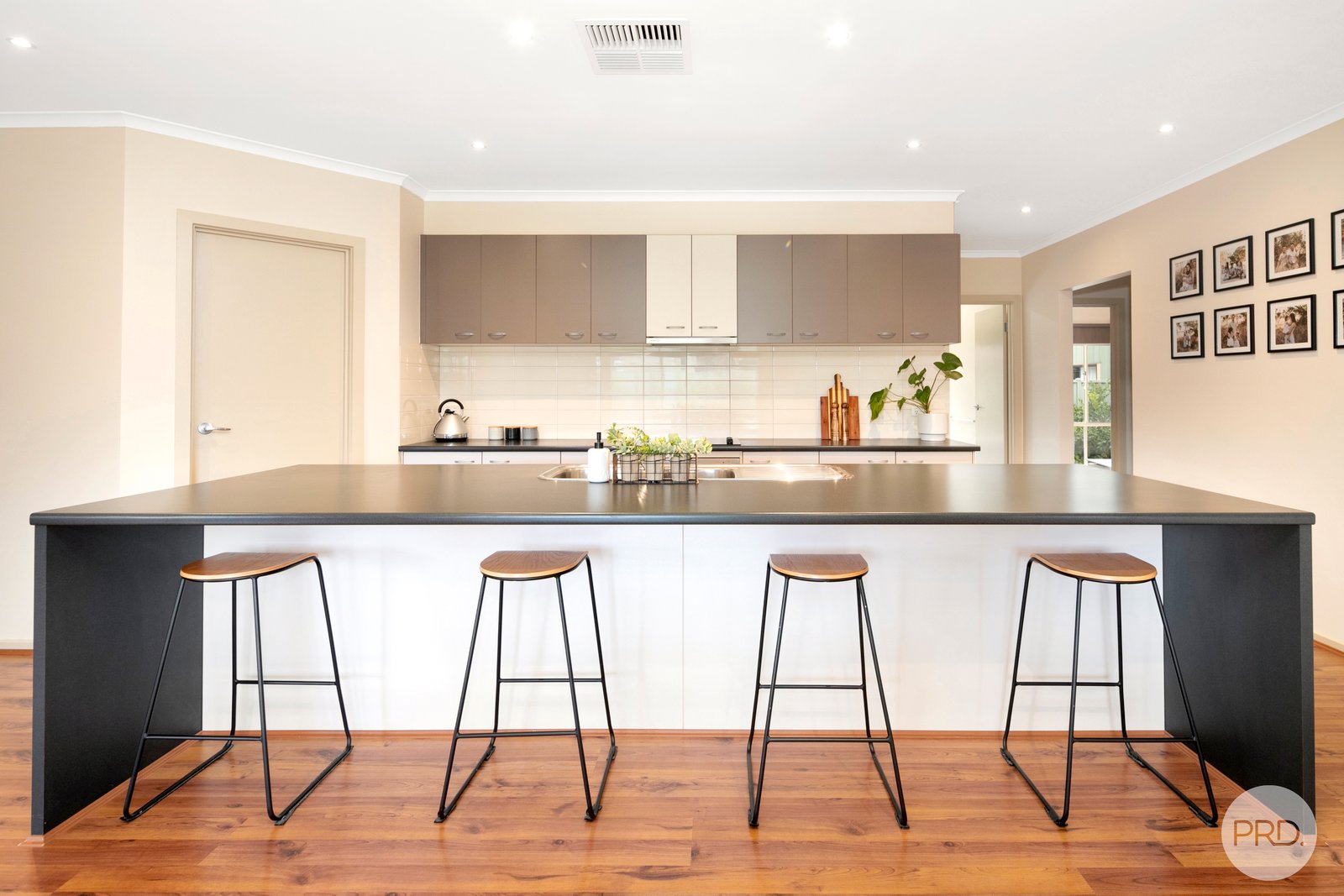 2 Selwyn Street MINERS REST 7