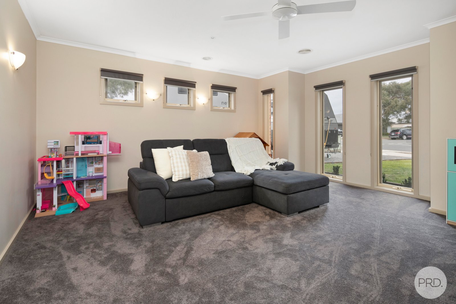 2 Selwyn Street MINERS REST 8