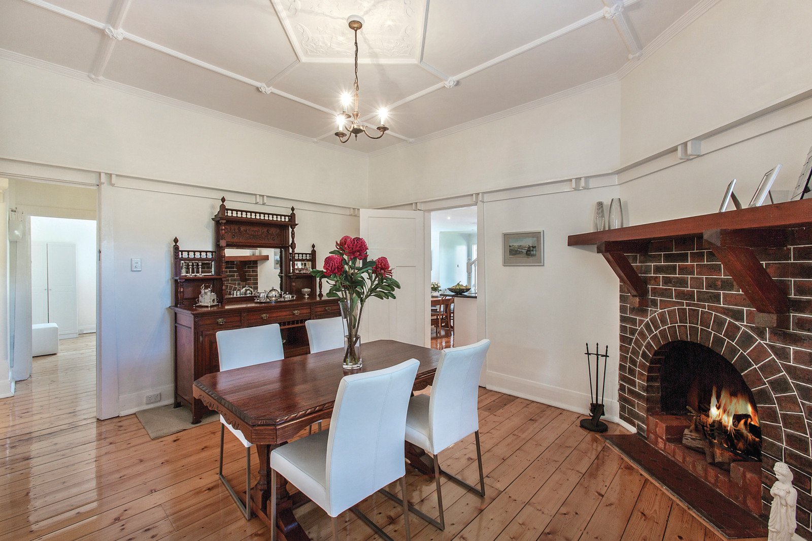 2 Serrell Street, Malvern East, VIC