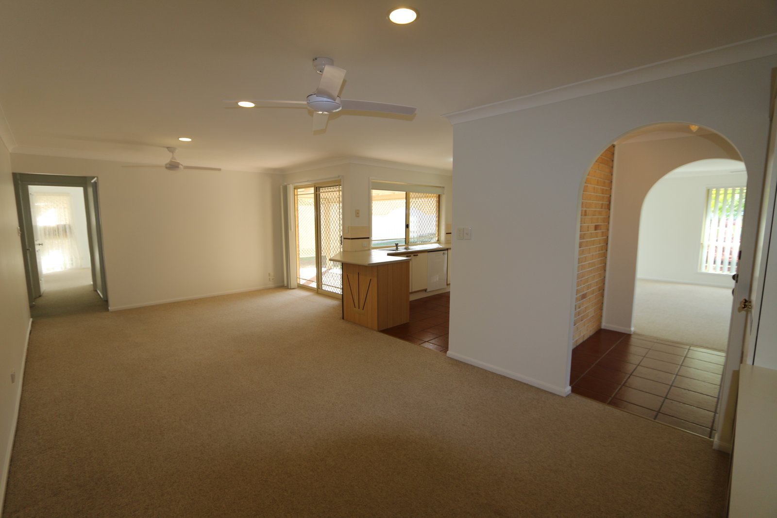 2 Sexton Court MOLENDINAR 4