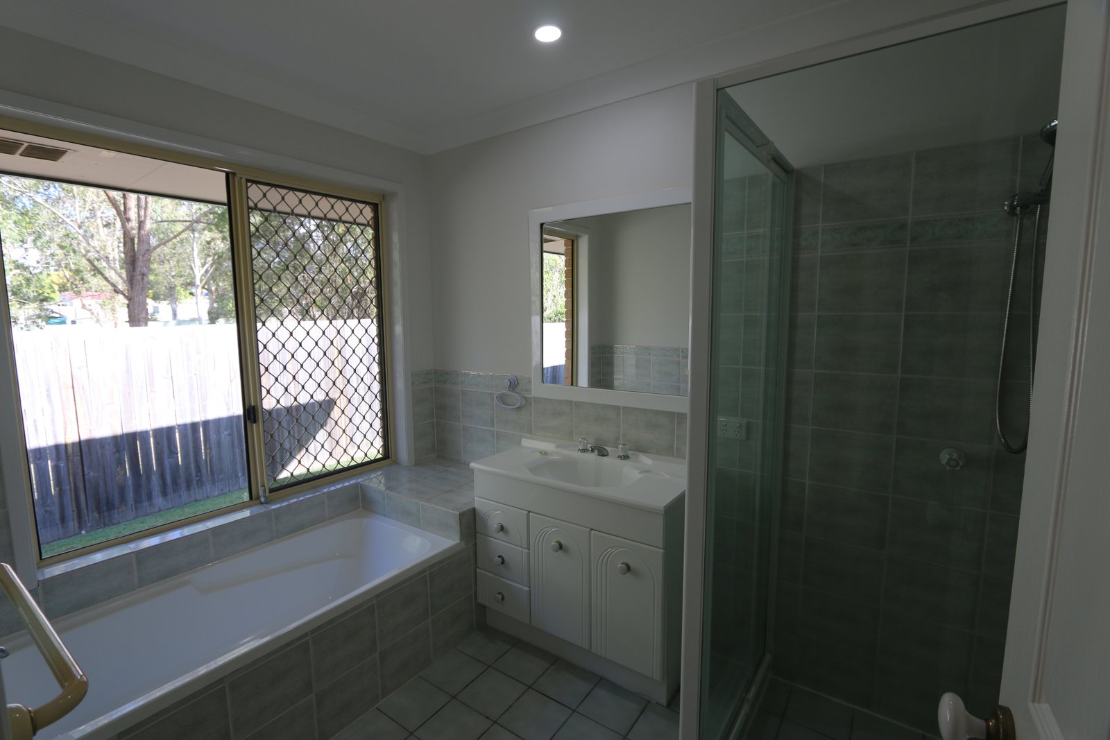2 Sexton Court MOLENDINAR 10