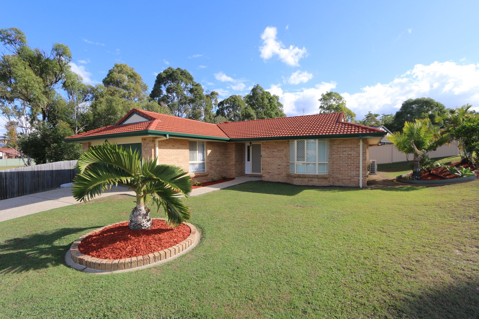 2 Sexton Court MOLENDINAR 16