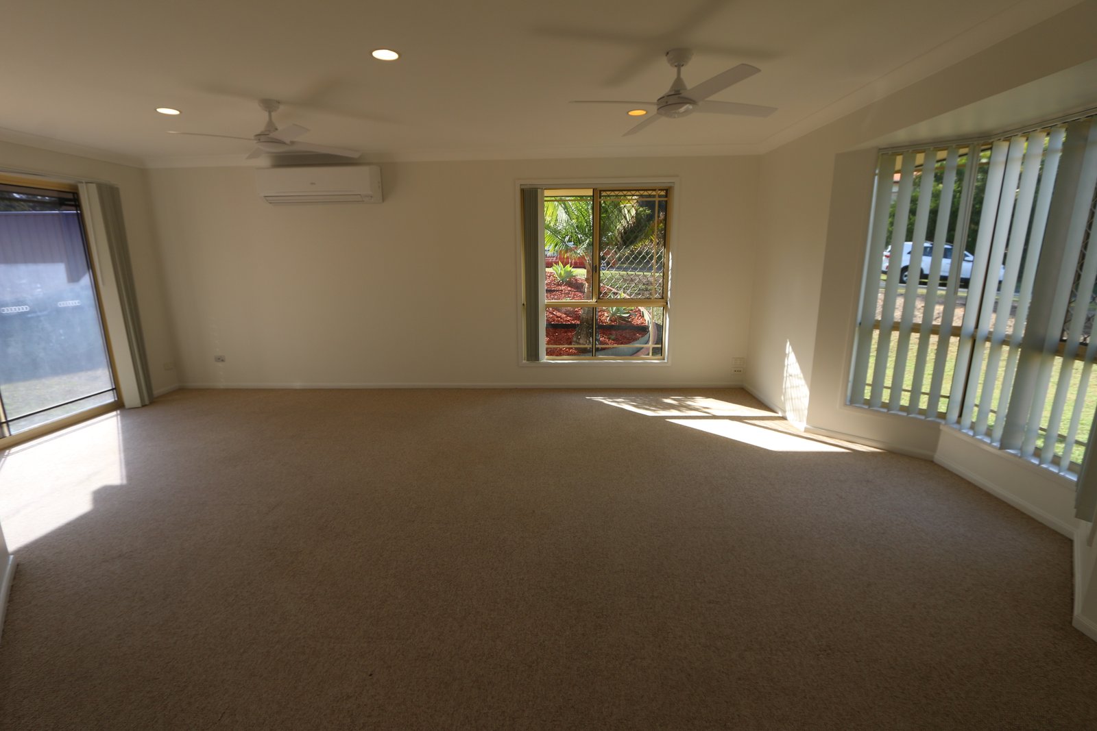 2 Sexton Court MOLENDINAR 17