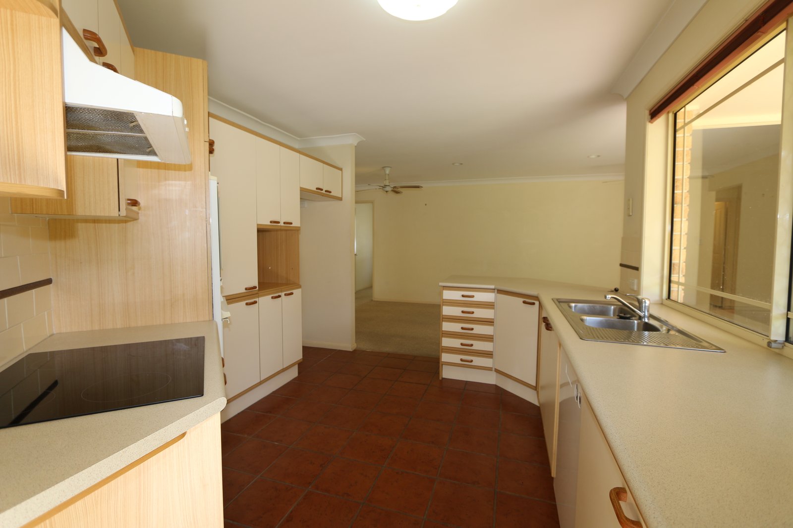 2 Sexton Court MOLENDINAR 2