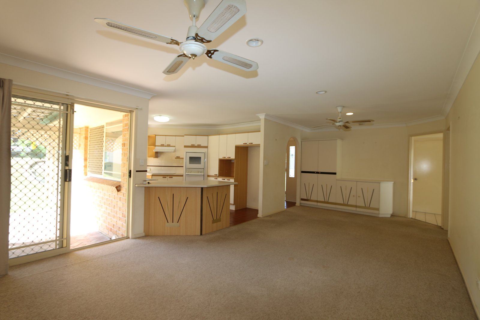 2 Sexton Court MOLENDINAR 3