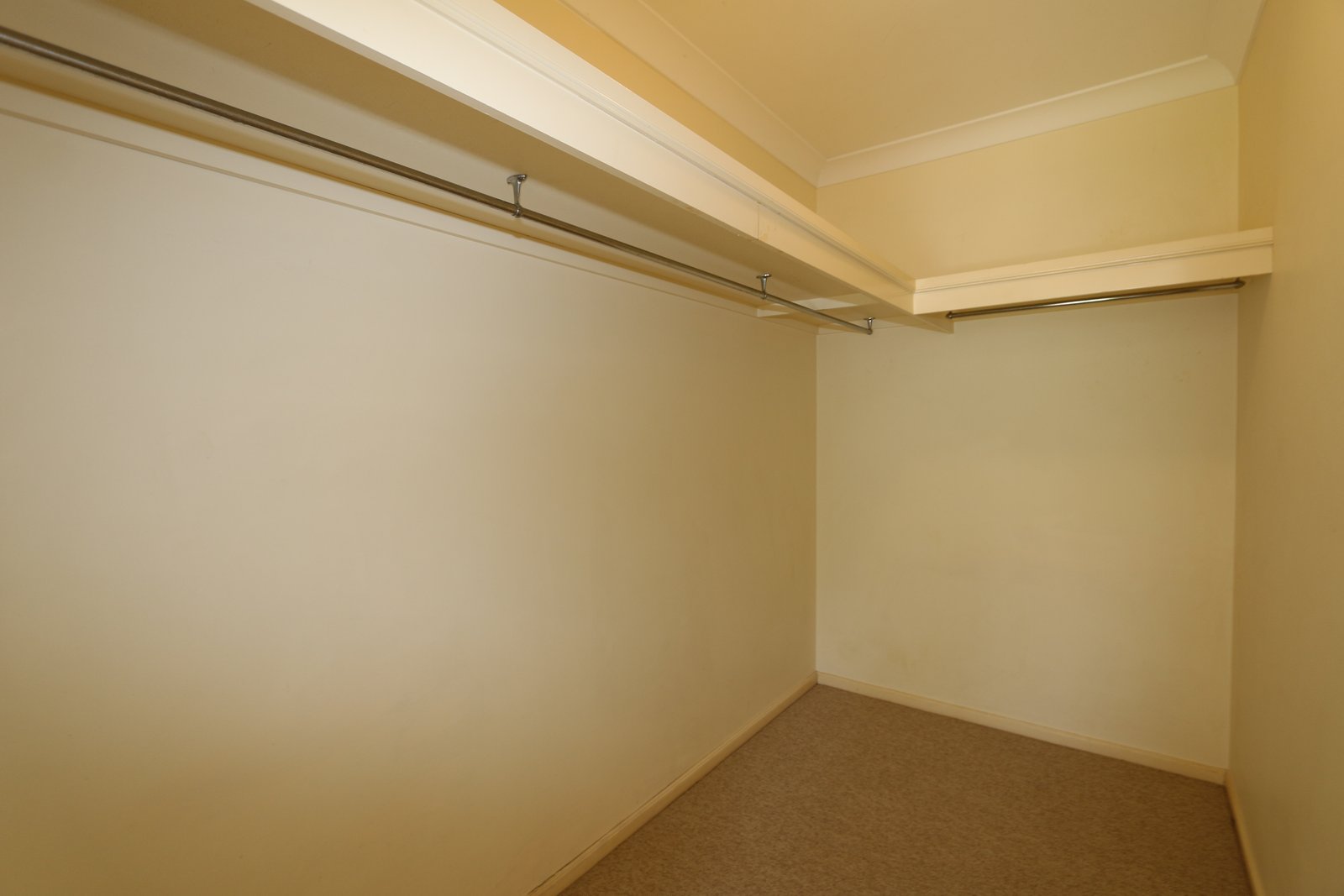 2 Sexton Court MOLENDINAR 9