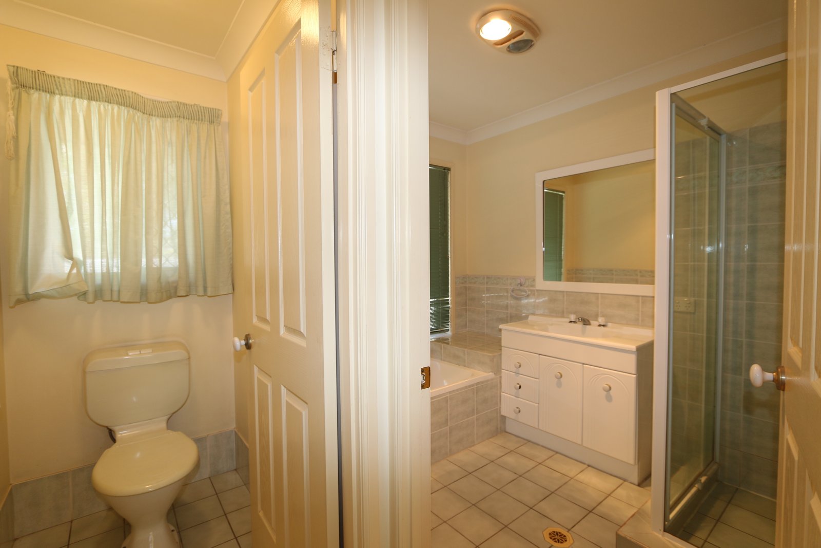 2 Sexton Court MOLENDINAR 10