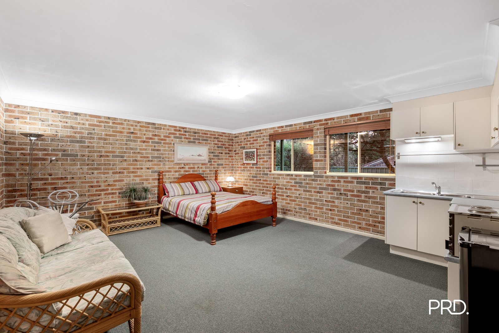 2 Shakespeare Drive WINMALEE 9