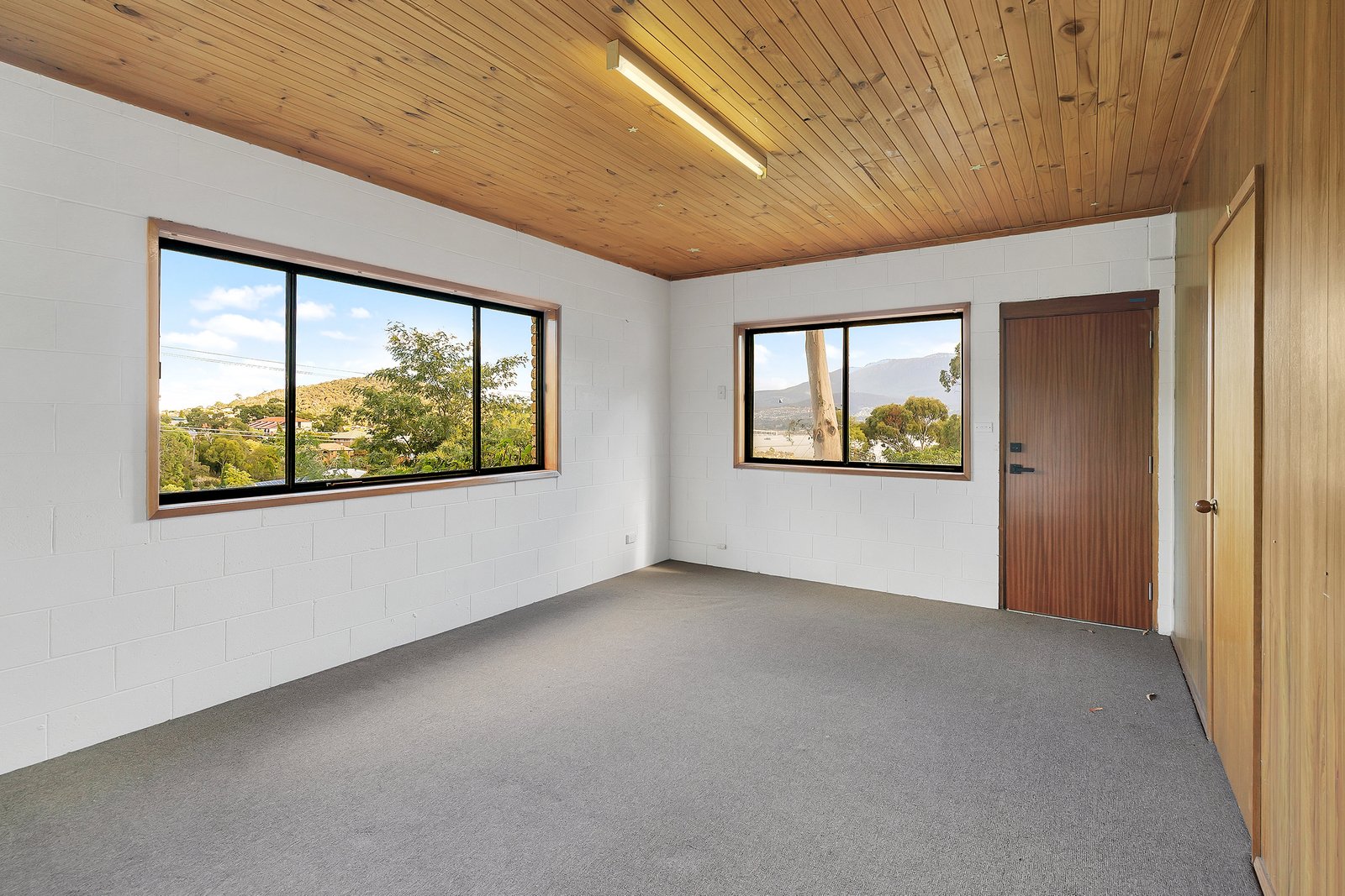 2 Sherwood Court LINDISFARNE 9