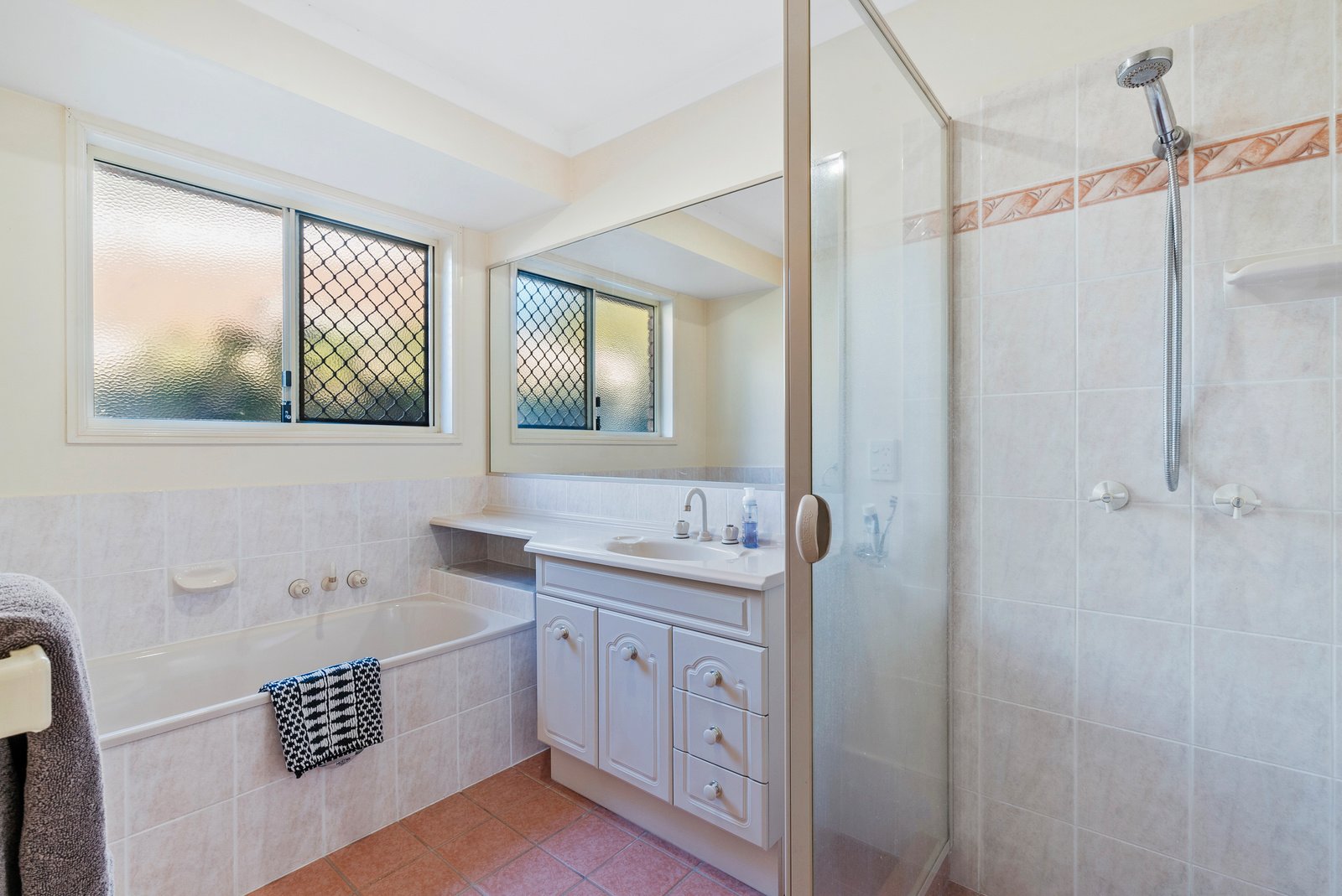 2 Silkwood Terrace TWEED HEADS WEST 6