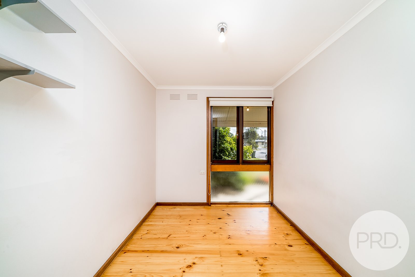 2 Smithies Place ASHMONT 8