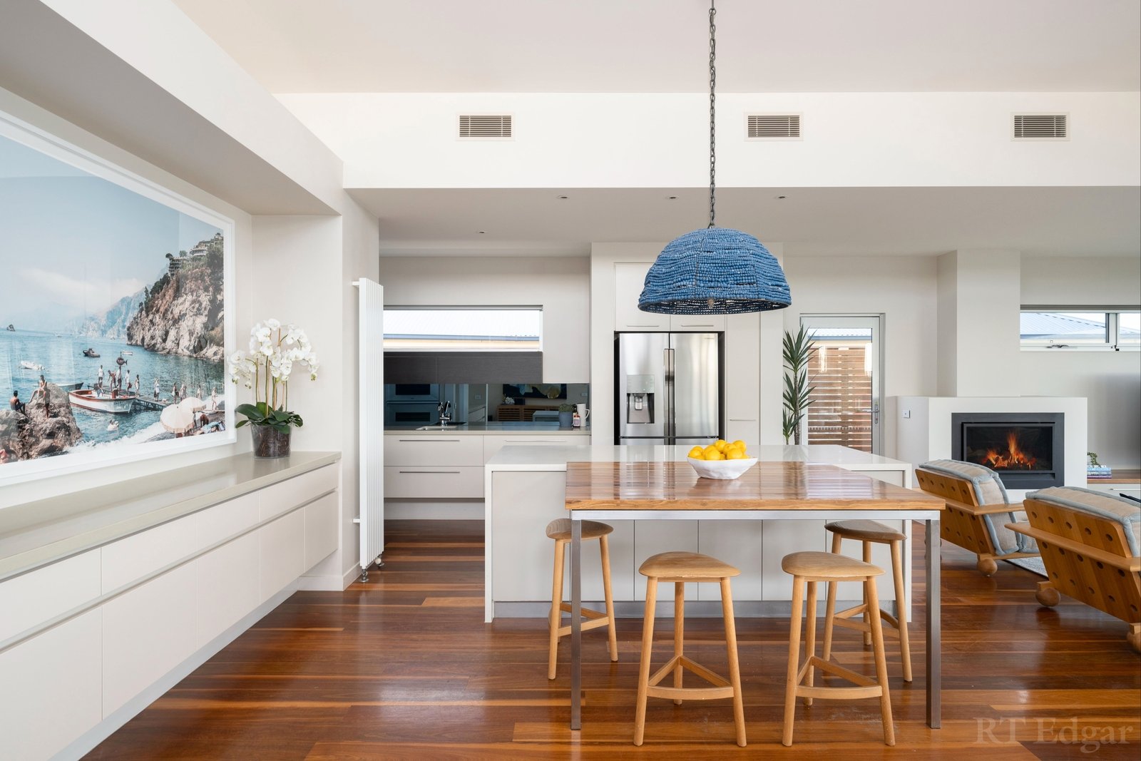 Real Estate and Property in 2 Somme Parade, Edithvale, VIC