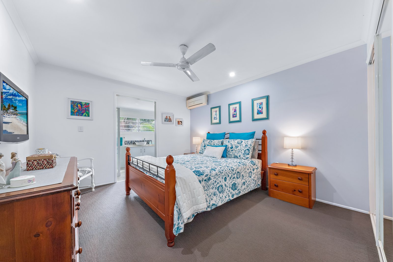 2 South Molle Blvd  CANNONVALE 10