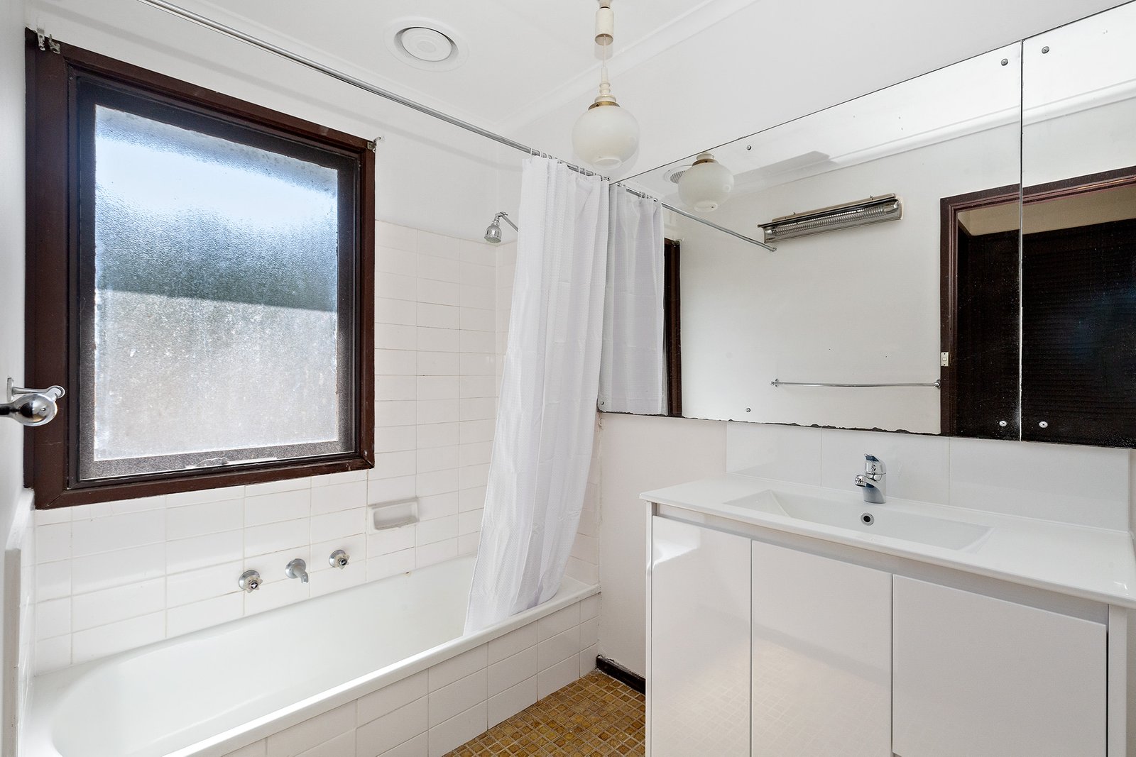 Real Estate and Property in 2 Southam Court, Bulleen, VIC