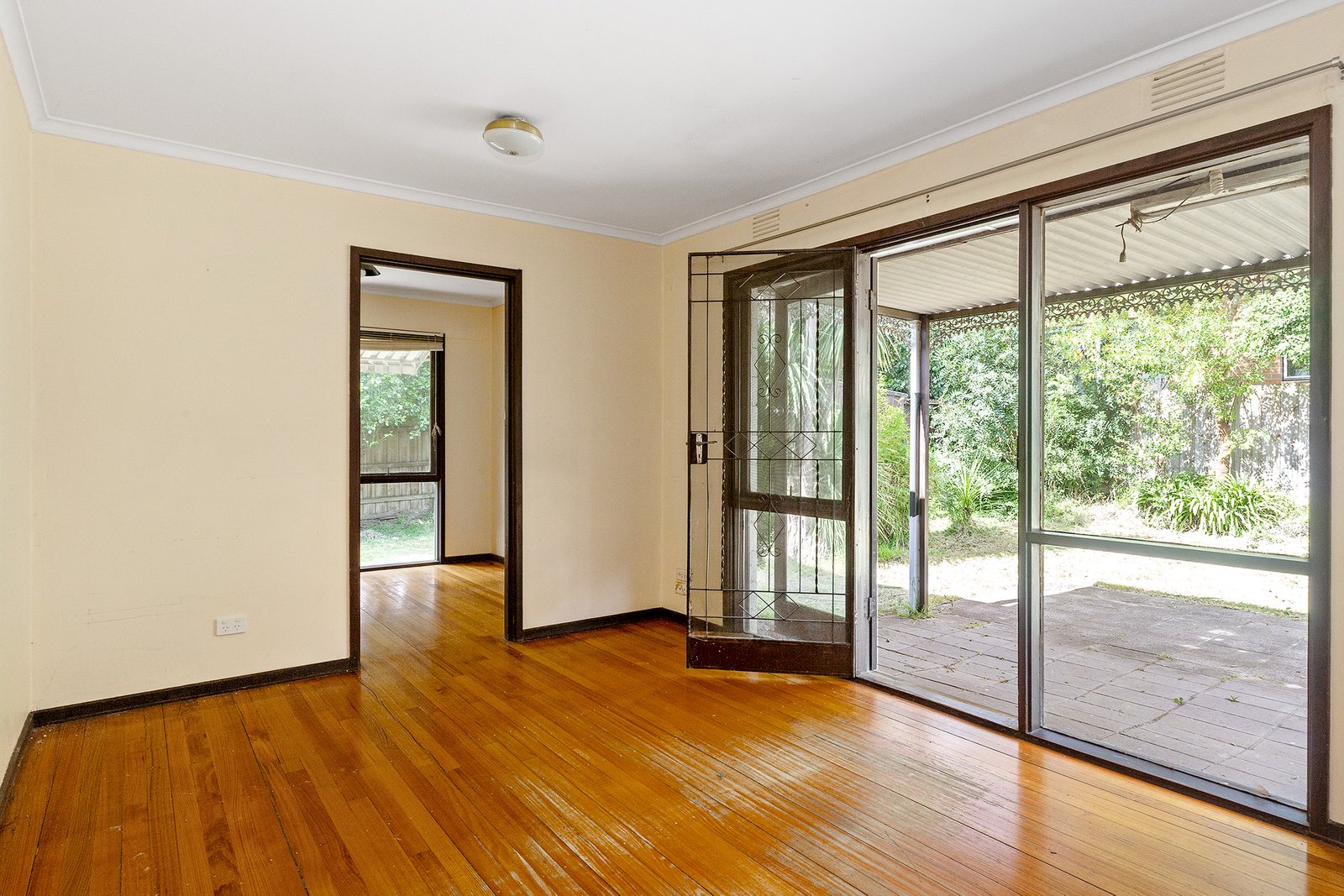 Real Estate and Property in 2 Southam Court, Bulleen, VIC