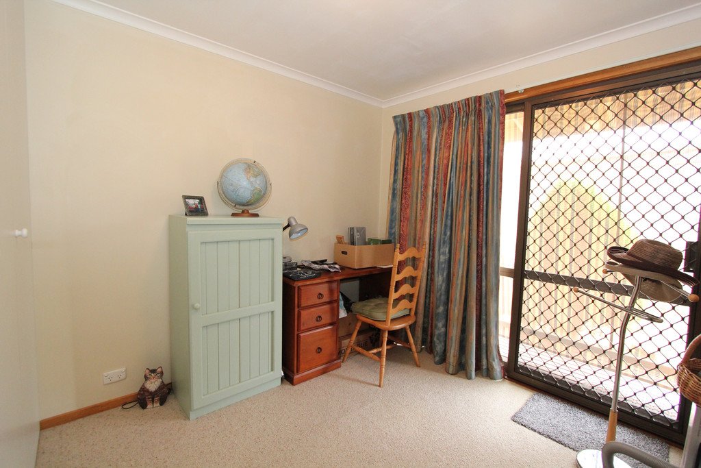 2 Speke Street BEAUFORT 8