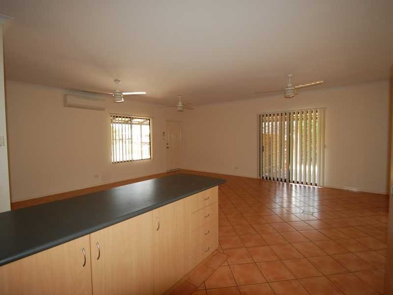 2 Spoonbill Avenue DJUGUN 8