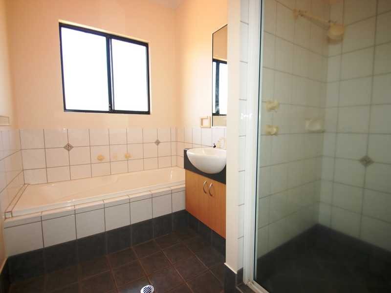 2 Spoonbill Avenue DJUGUN 9