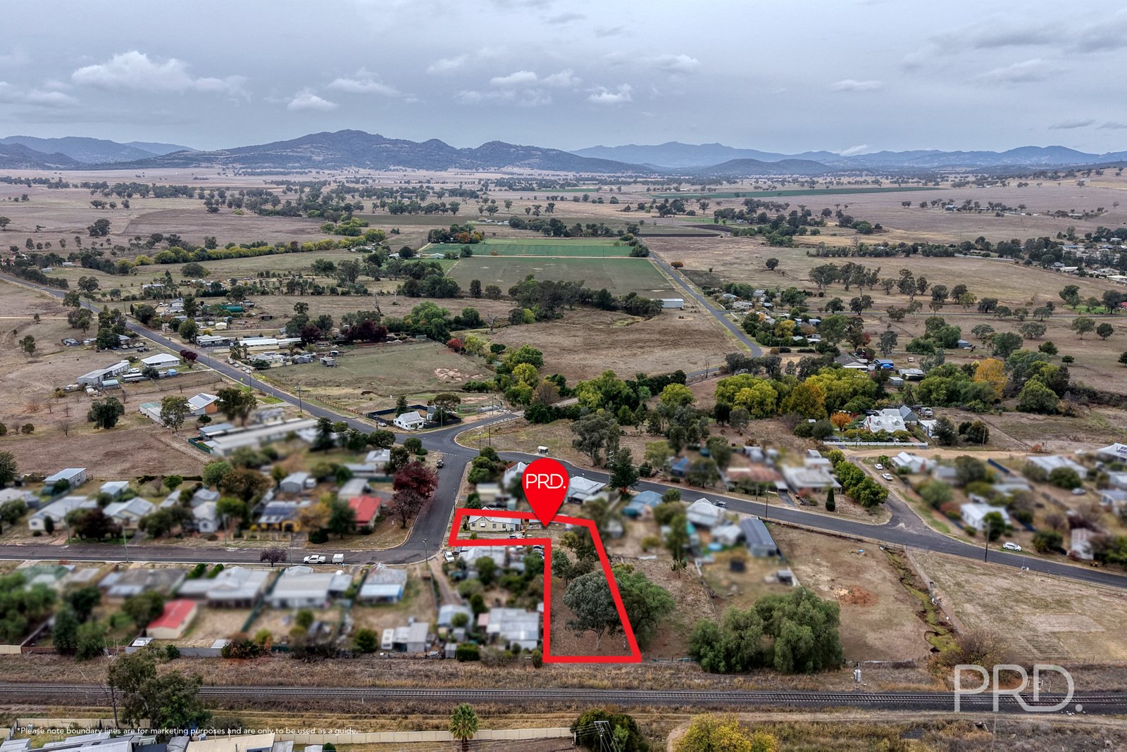 2 Spring Street QUIRINDI 16