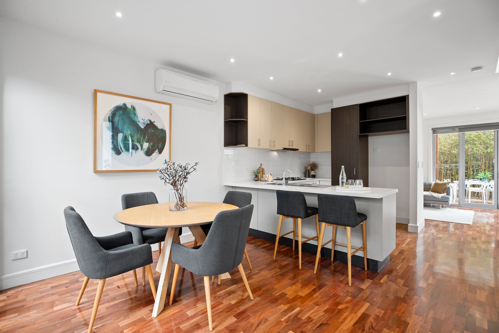 Gallery: 2 Sterling Avenue