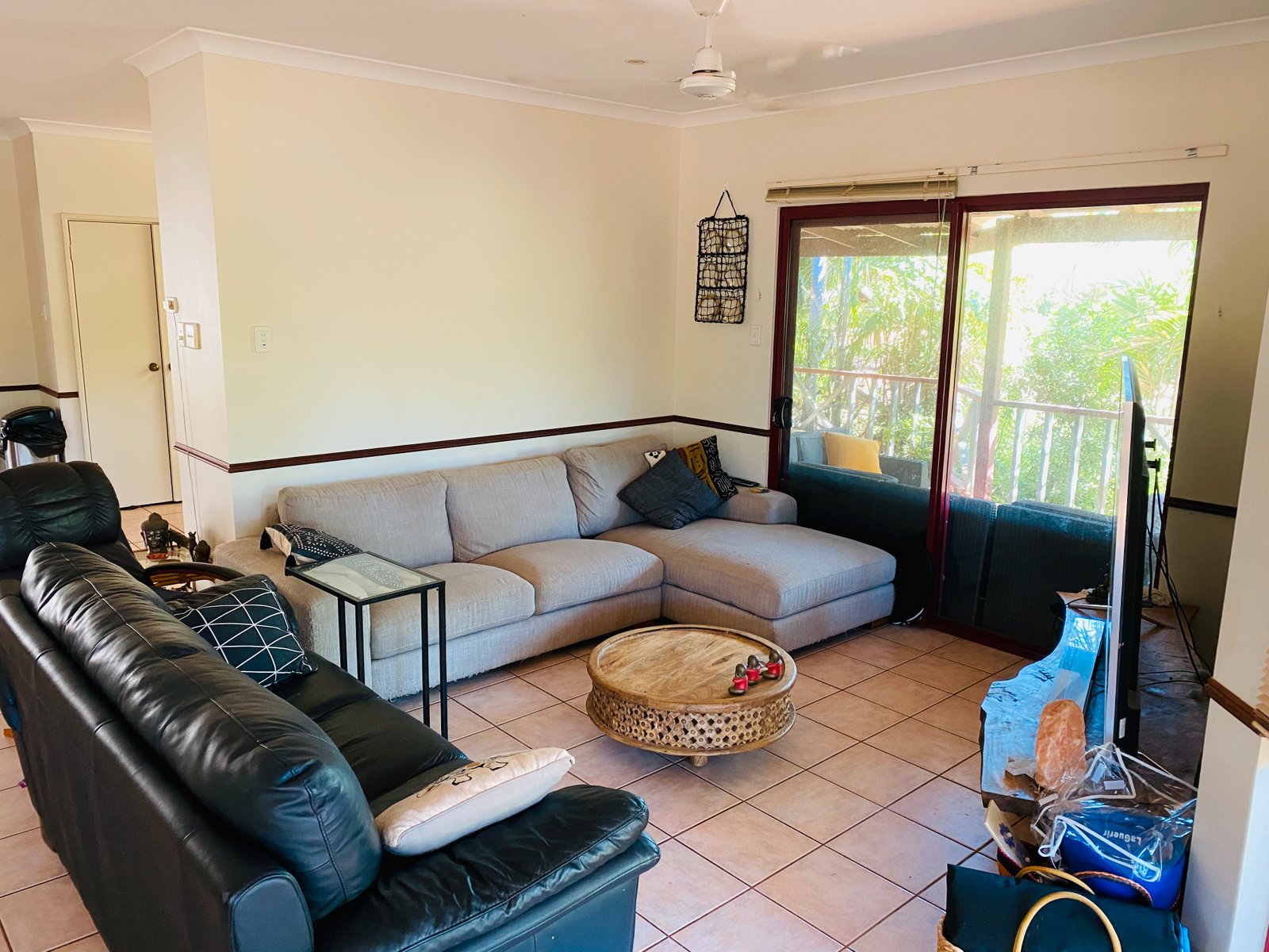 2 Stilt Court DJUGUN 6