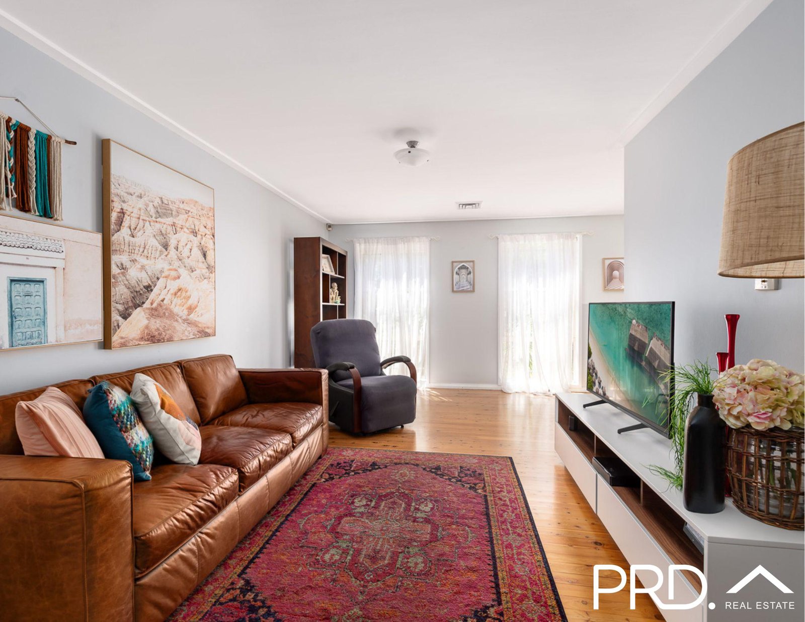 2 Stratton Crescent MILPERRA 5