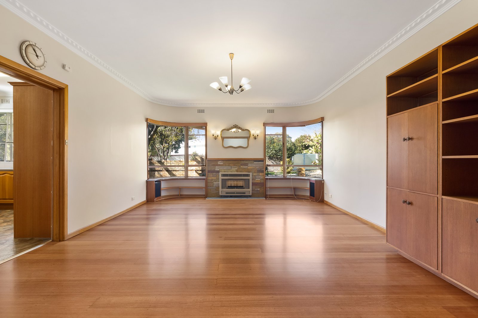 Gallery: 2 Sunlight Crescent