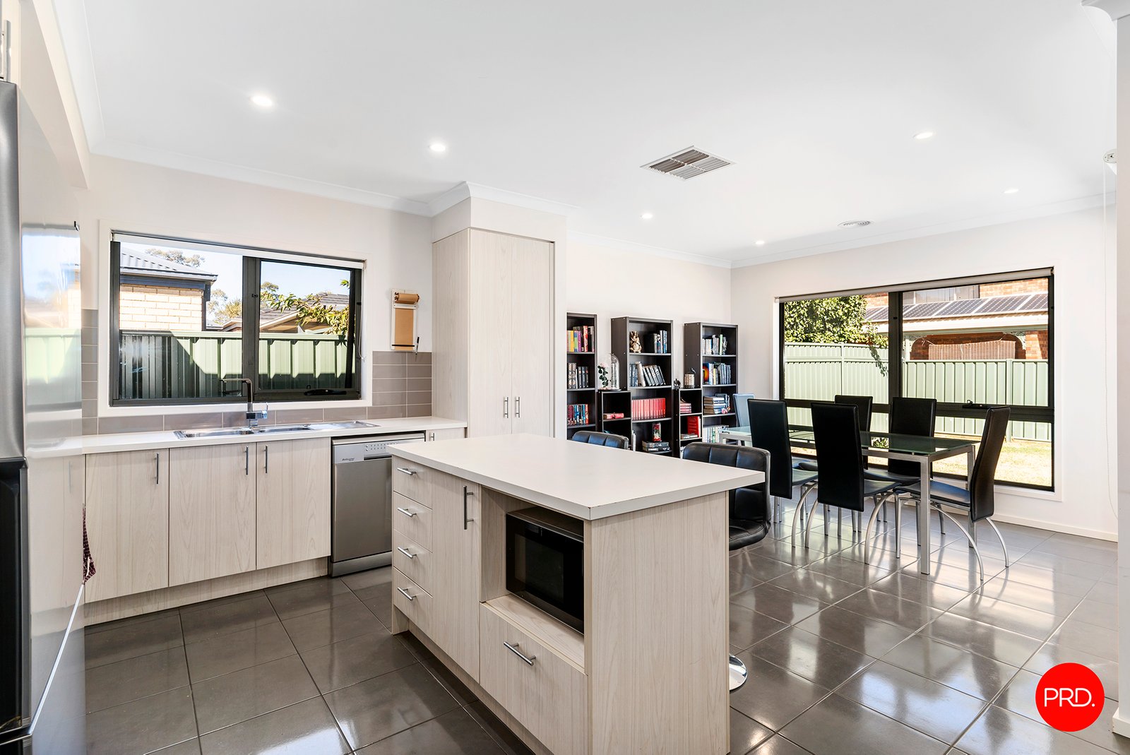 2 Sunrise Court KANGAROO FLAT 4