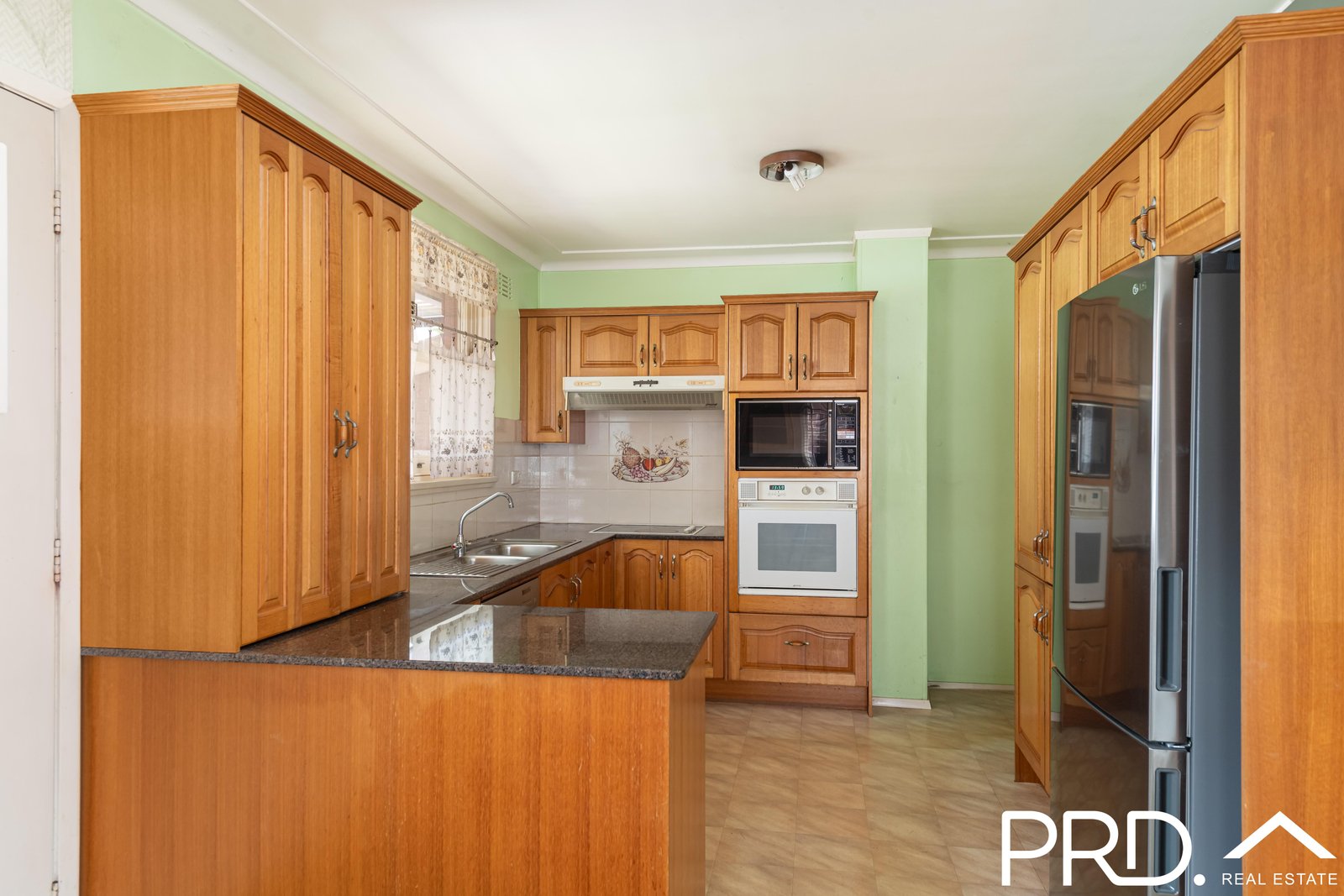 2 Susan Avenue PADSTOW HEIGHTS 3