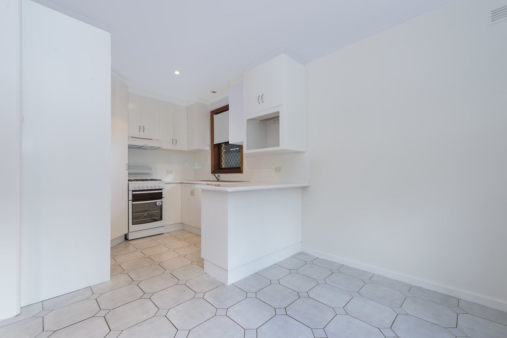 2 Sussex Street BERKELEY 4