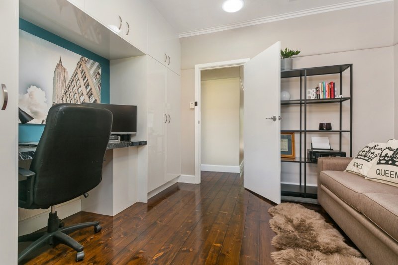 2 Swalling Crescent KENNINGTON 6