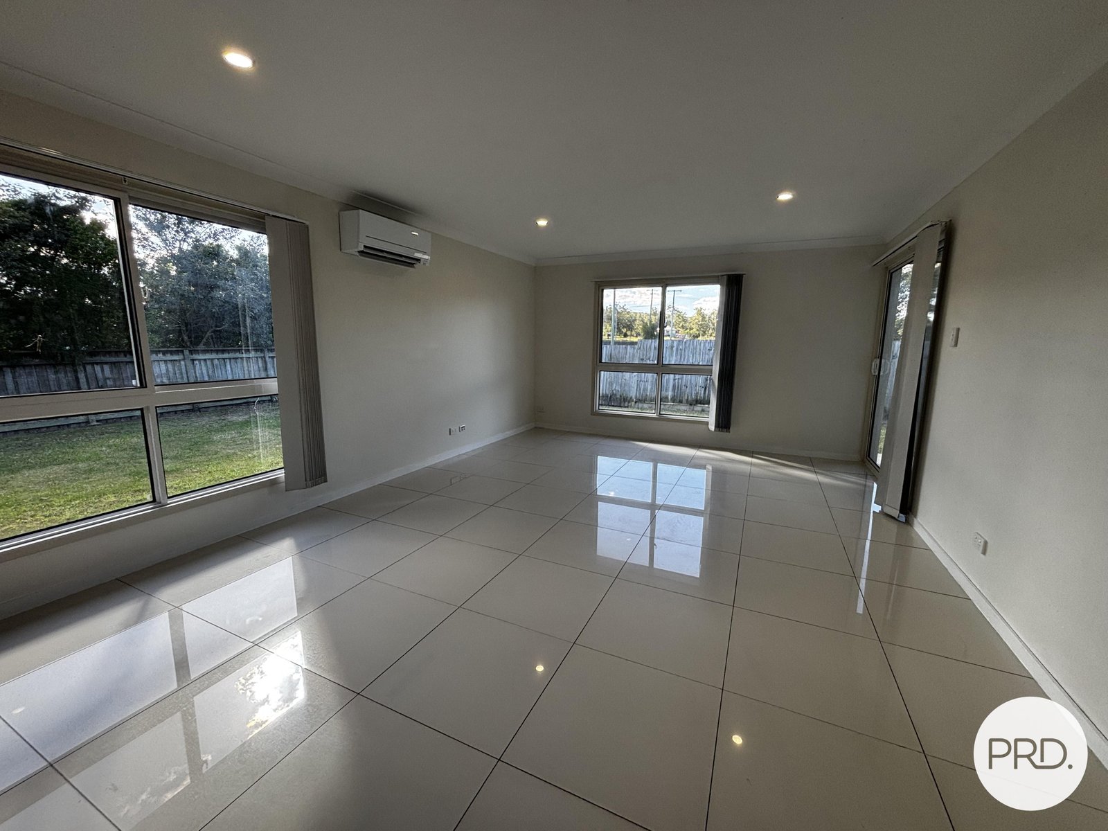 2 Swallowtail Street ROSEWOOD 4