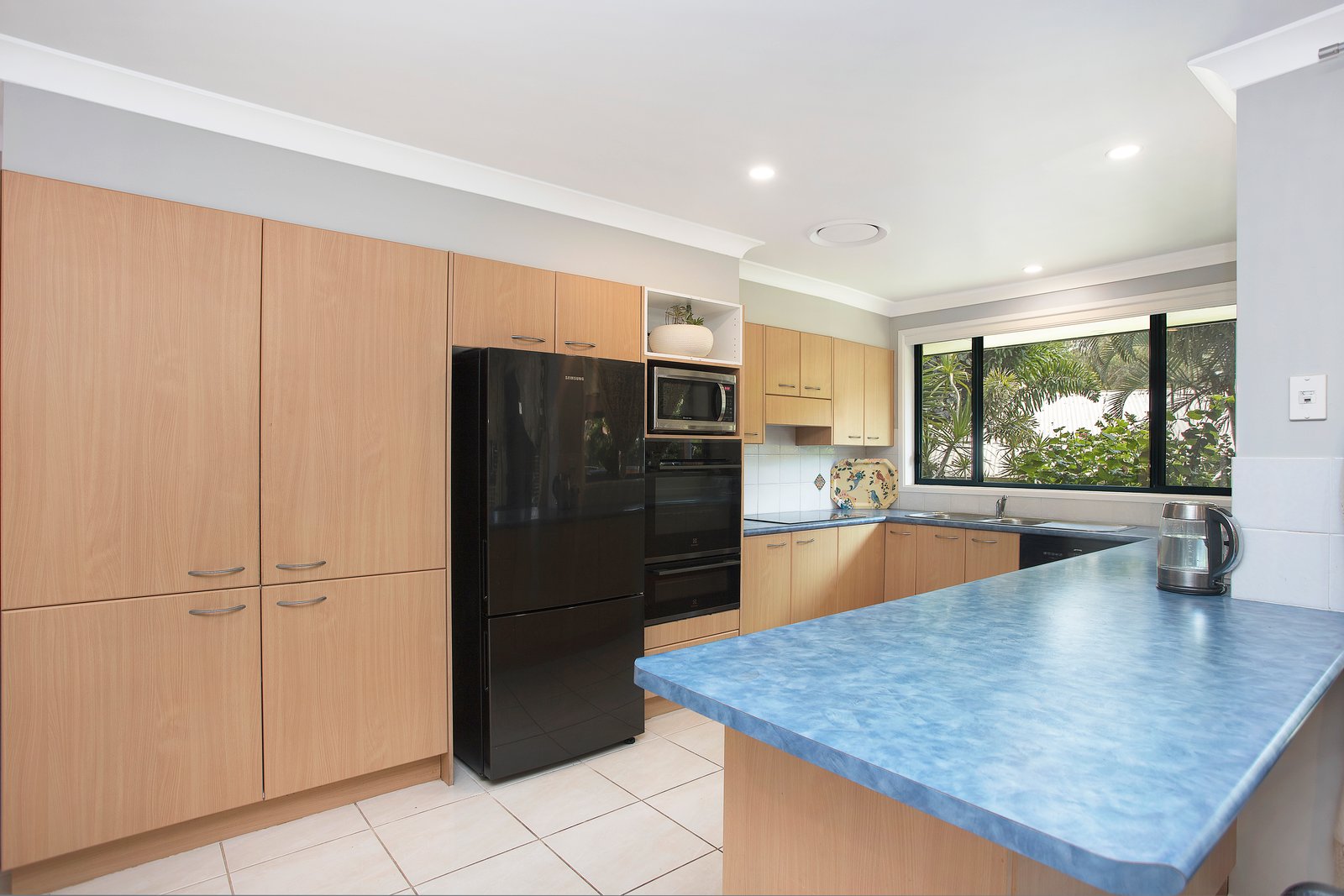 2 Tallarook Close DUNBOGAN 2