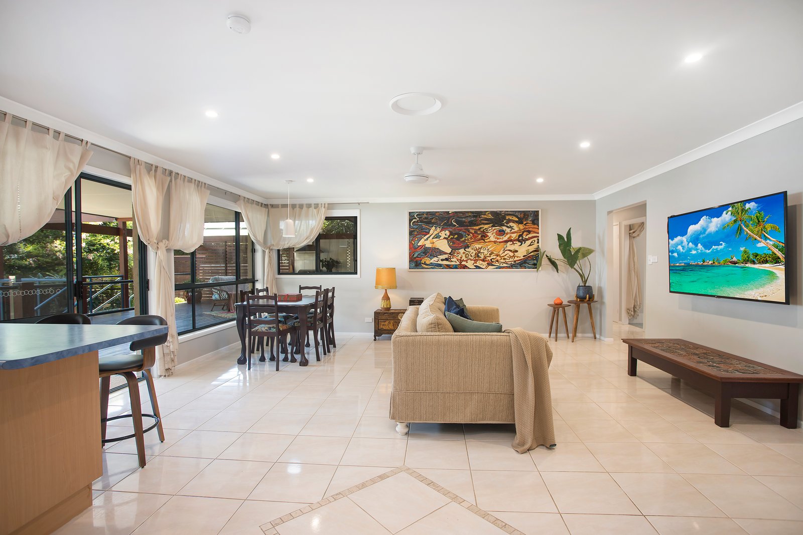 2 Tallarook Close DUNBOGAN 3