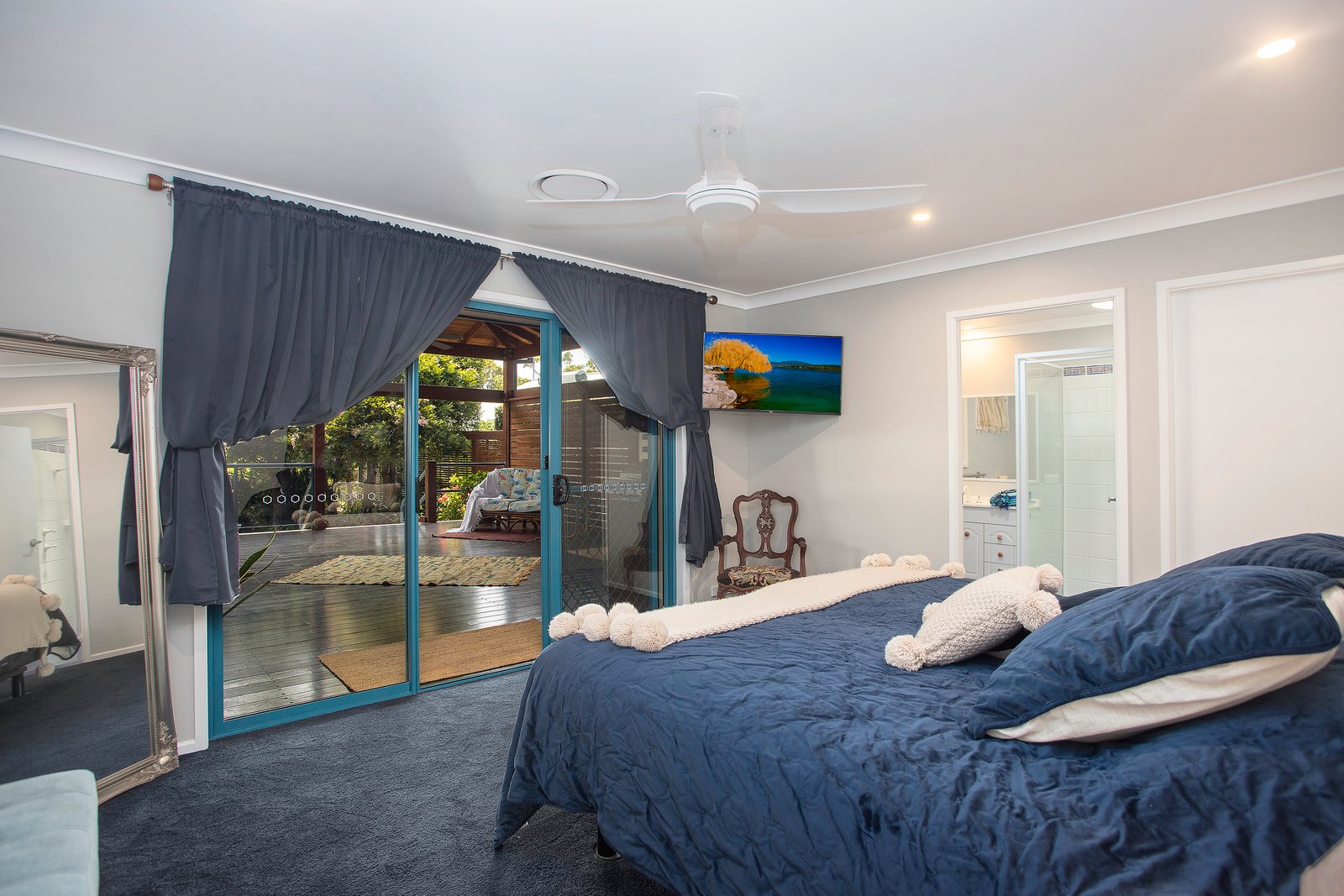 2 Tallarook Close DUNBOGAN 17