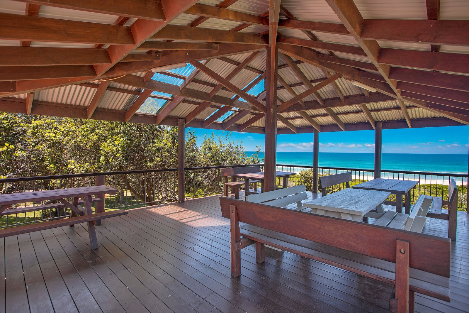 2 Tallarook Close DUNBOGAN 19