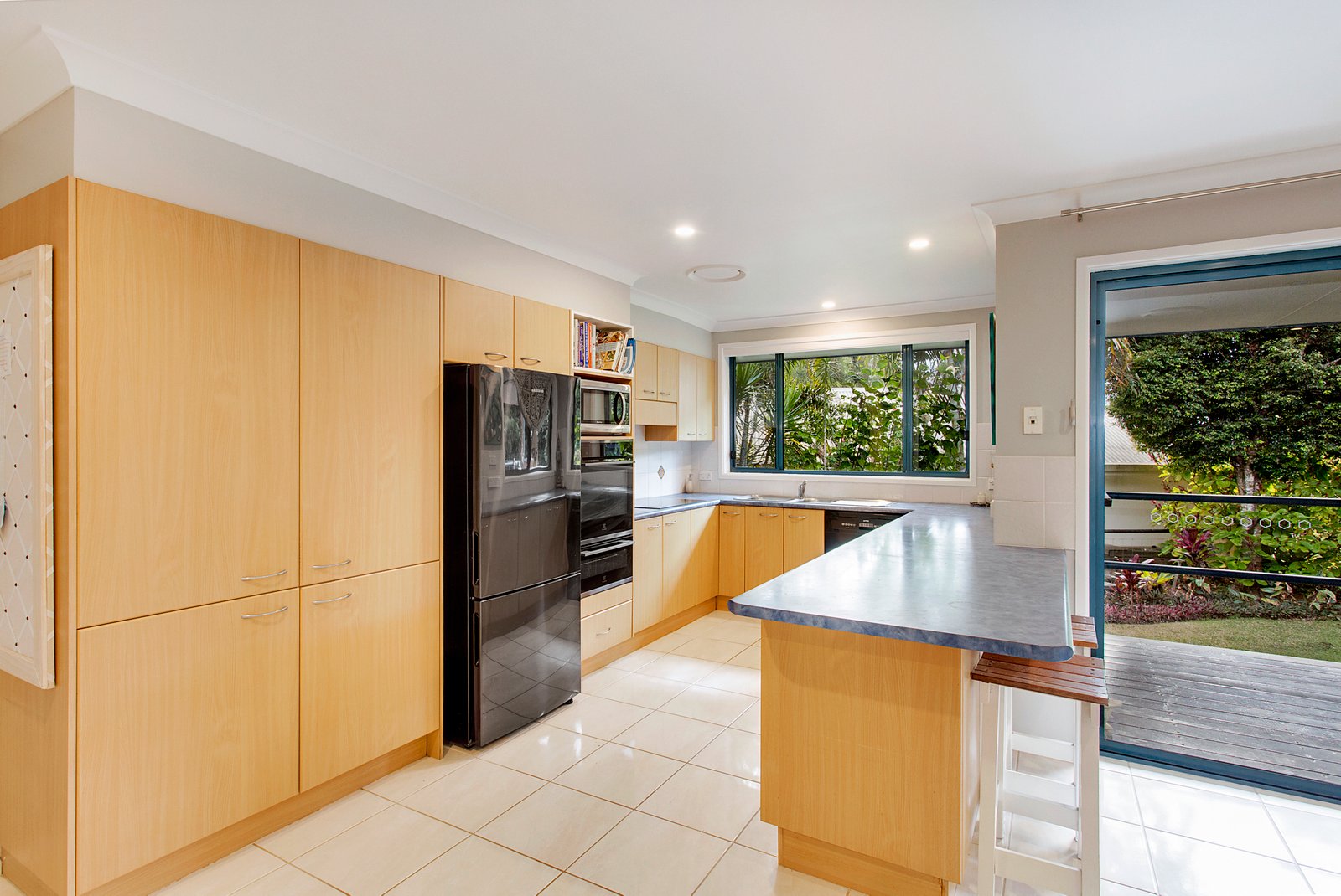 2 Tallarook Close DUNBOGAN 3