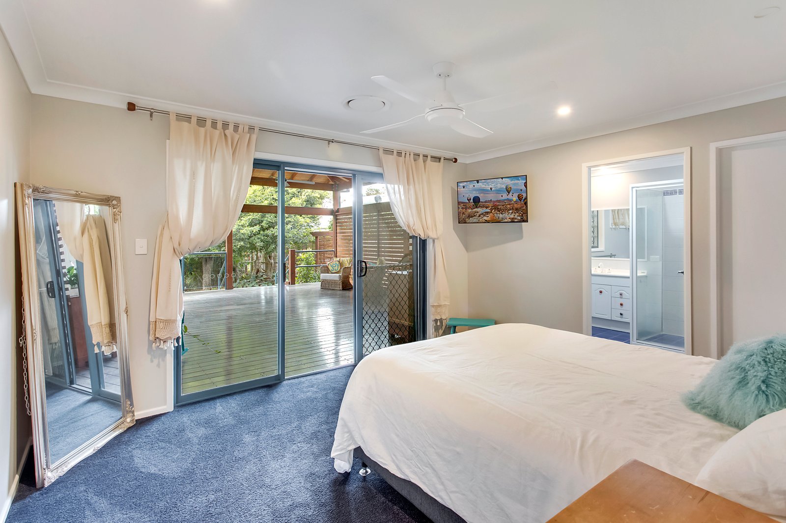 2 Tallarook Close DUNBOGAN 7