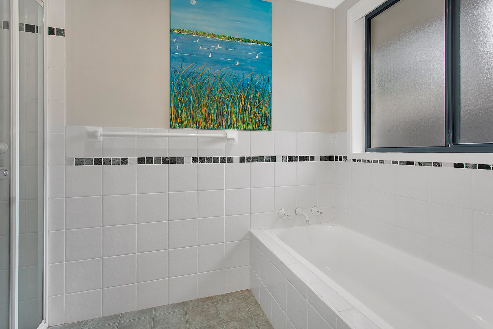 2 Tallarook Close DUNBOGAN 11