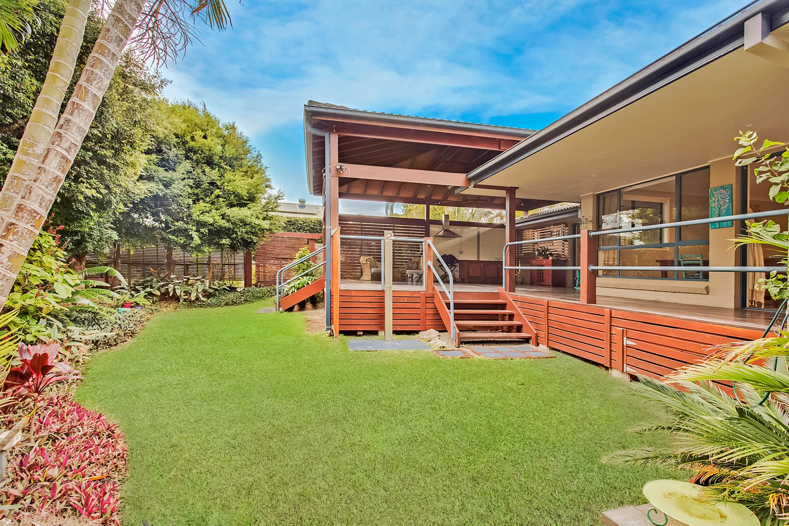 2 Tallarook Close DUNBOGAN 13