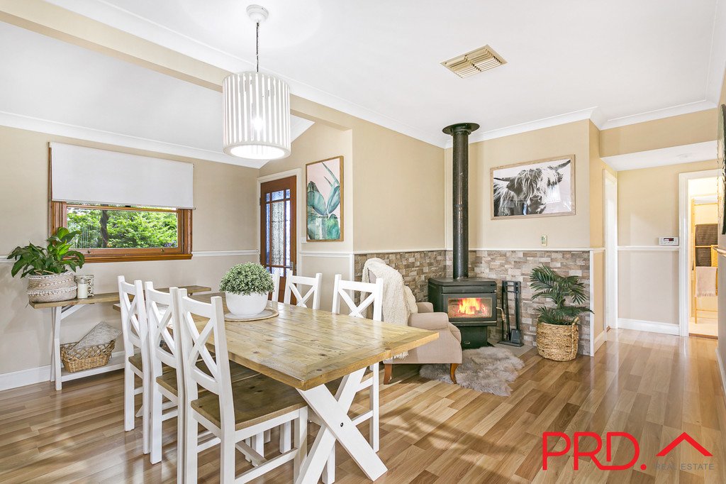 2 Tangaratta Street DURI 4