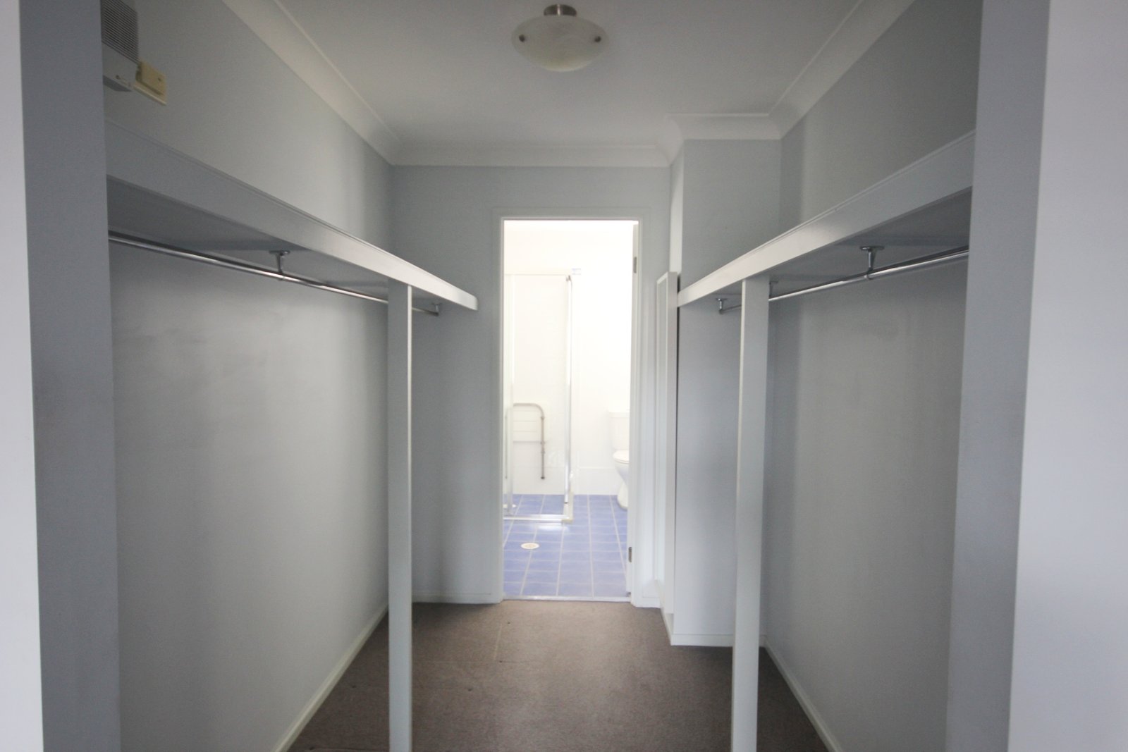 2 Tanner Avenue CARLTON 11