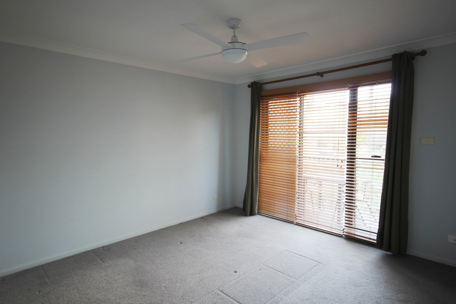 2 Tanner Avenue CARLTON 12